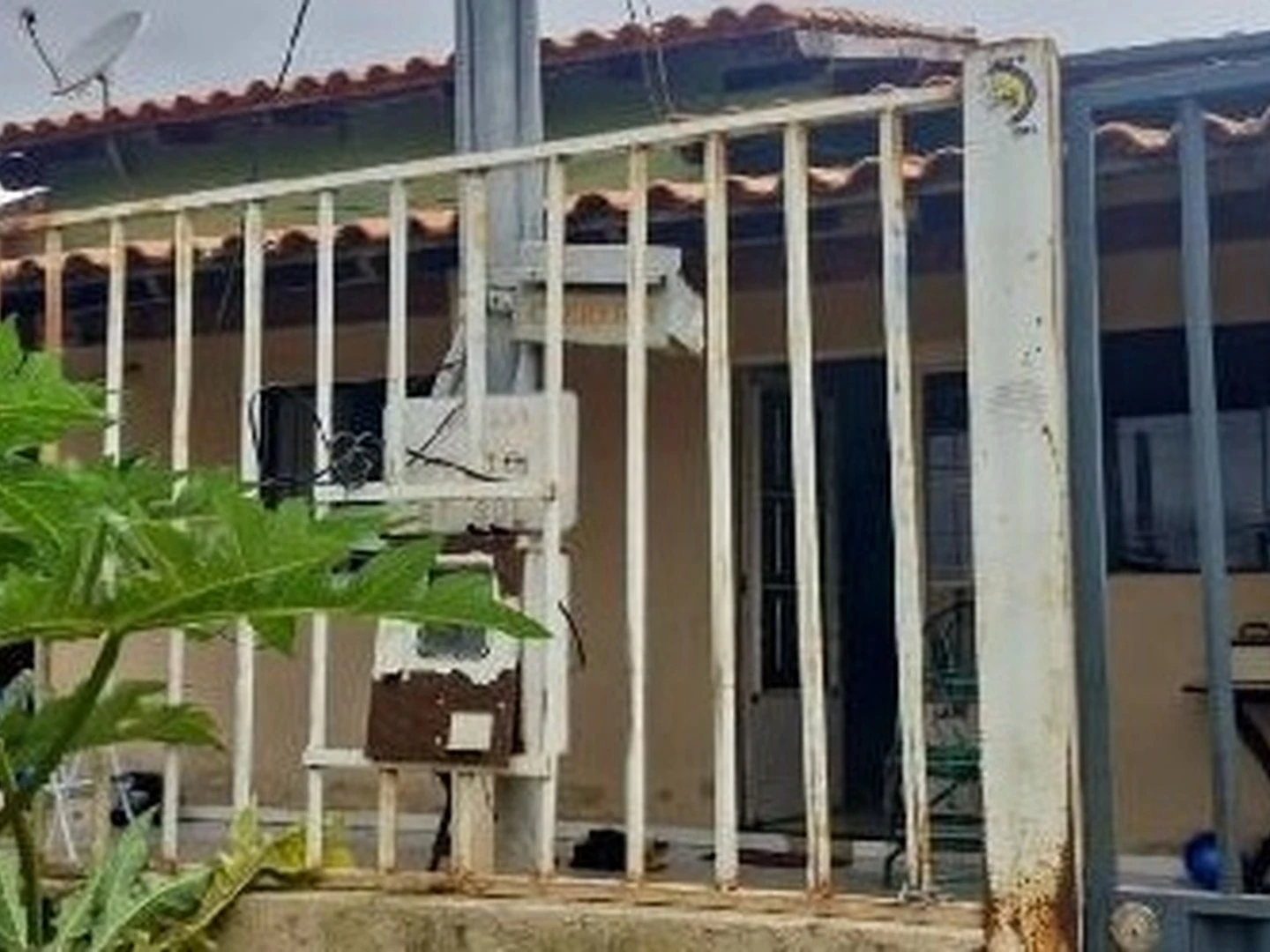 Casa - Padre Bernardo, GO - foto 1