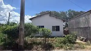 Casa - Pratapolis, MG
