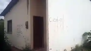 Casa - Altos, PI