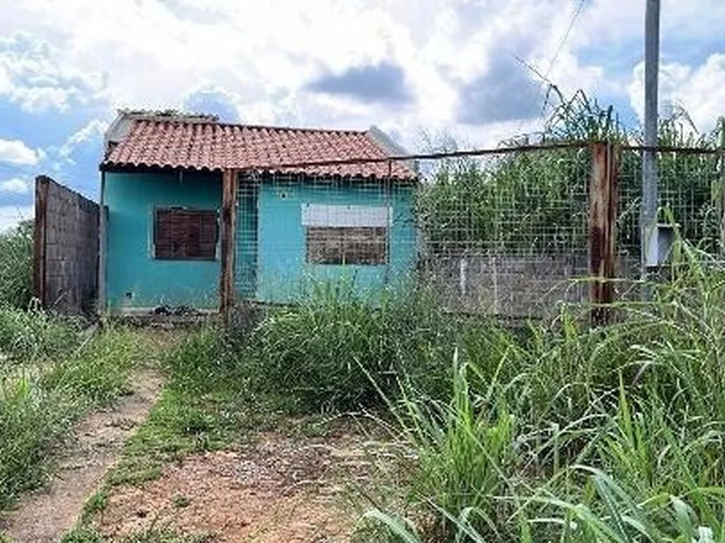 Casa - Luziania, GO - foto 1