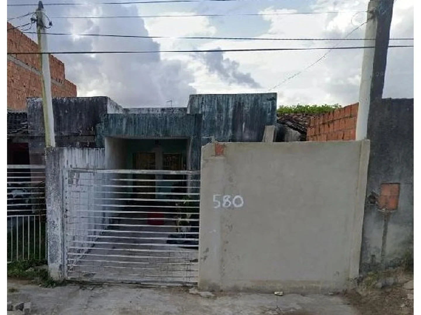 Casa - Feira De Santana, BA - foto 1