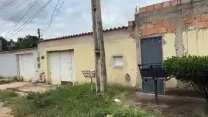 Casa - Esmeraldas, MG