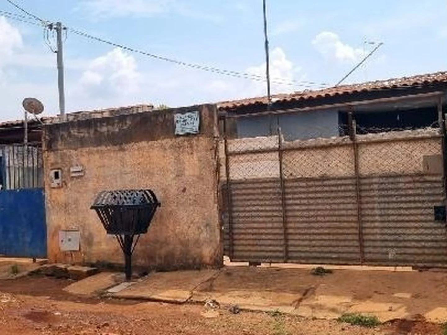 Casa - Luziania, GO - foto 1