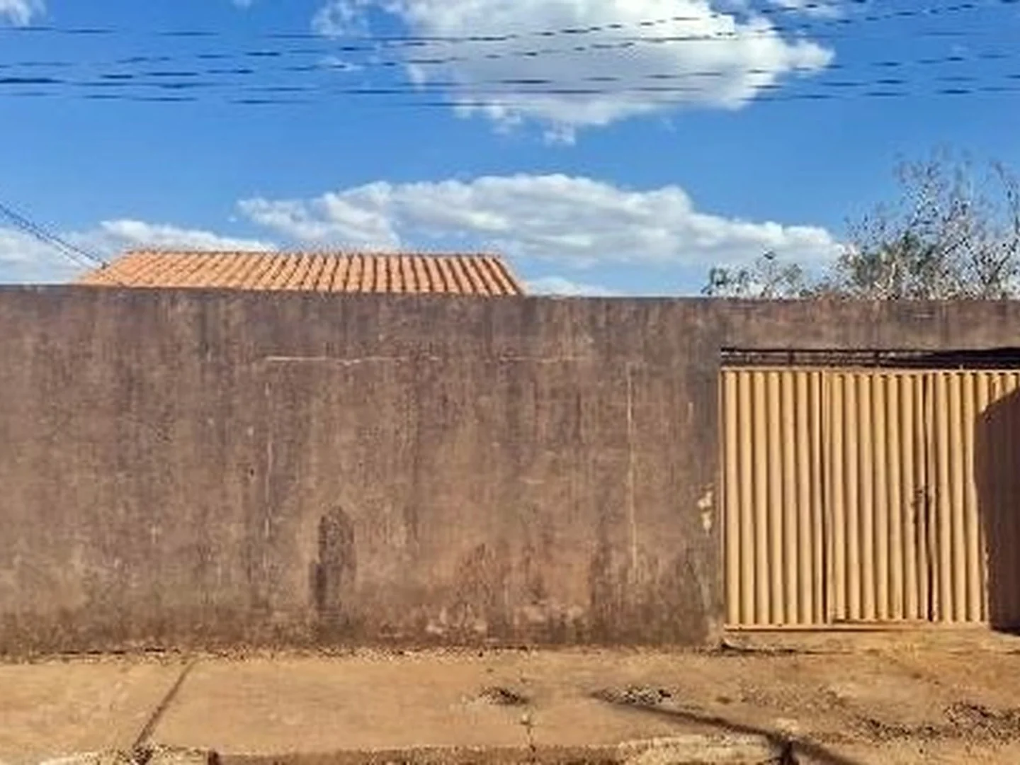 Casa - Padre Bernardo, GO - foto 1