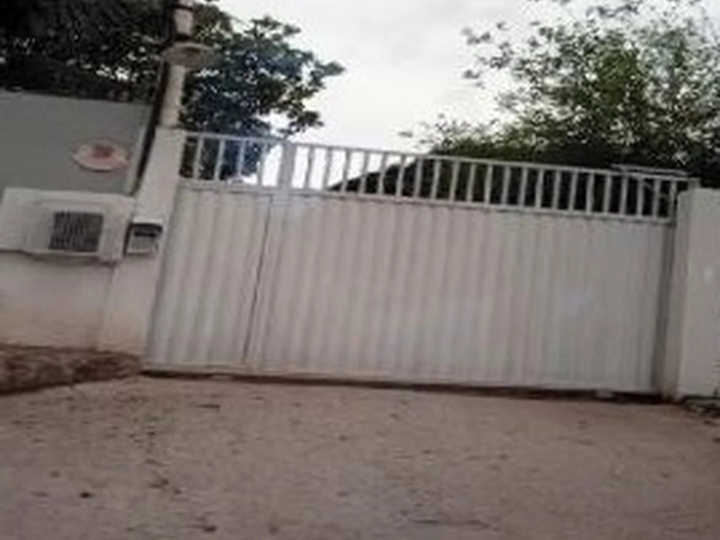 Casa - Sao Goncalo, RJ - foto 1
