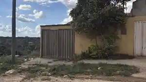 Casa - Esmeraldas, MG