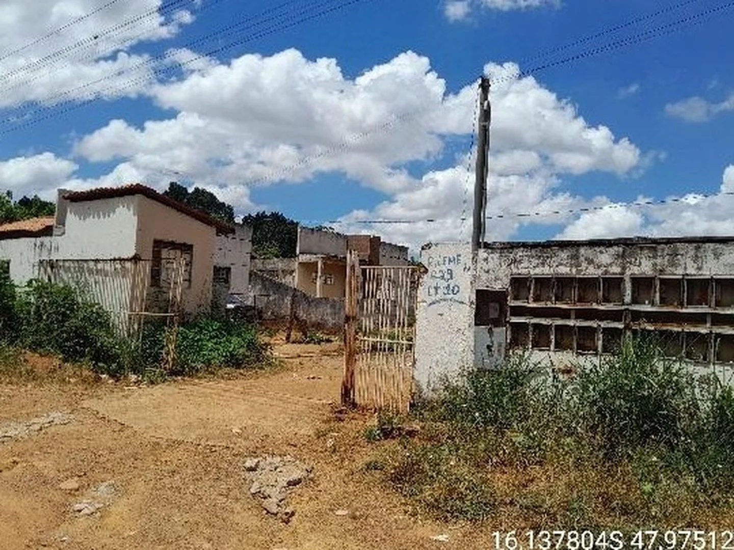 Casa - Luziania, GO - foto 1