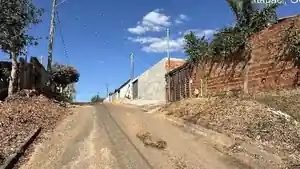 Casa - Itapaci, GO