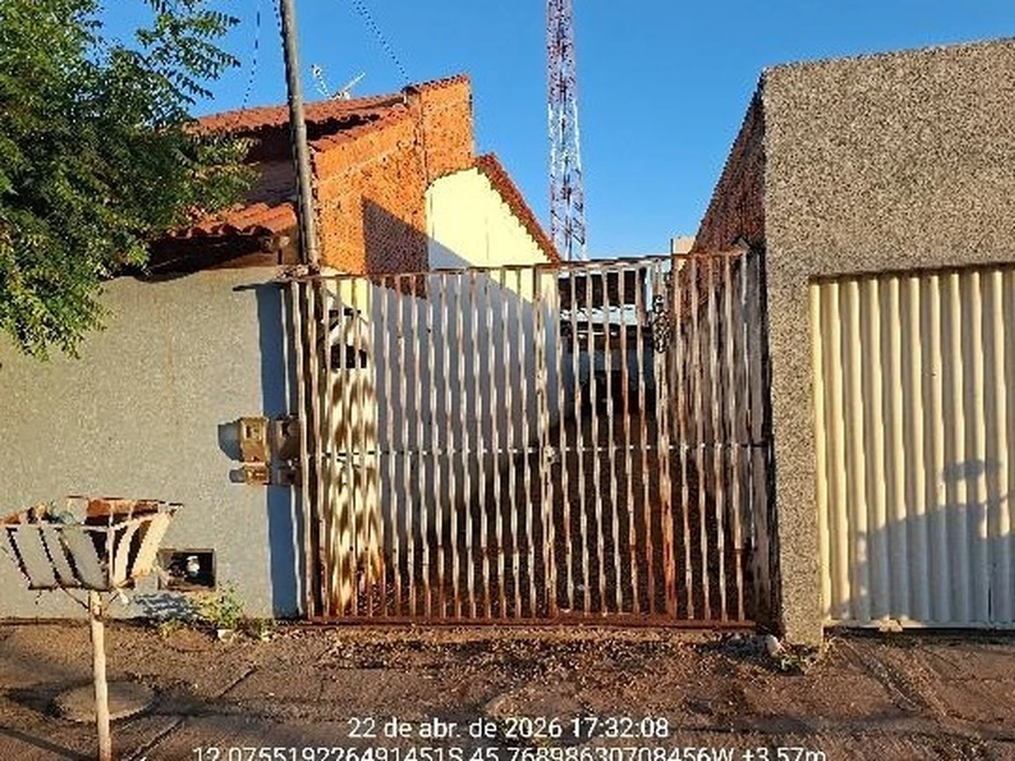 Casa - Luis Eduardo Magalhaes, BA - foto 1
