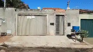 Casa - Buriti Alegre, GO