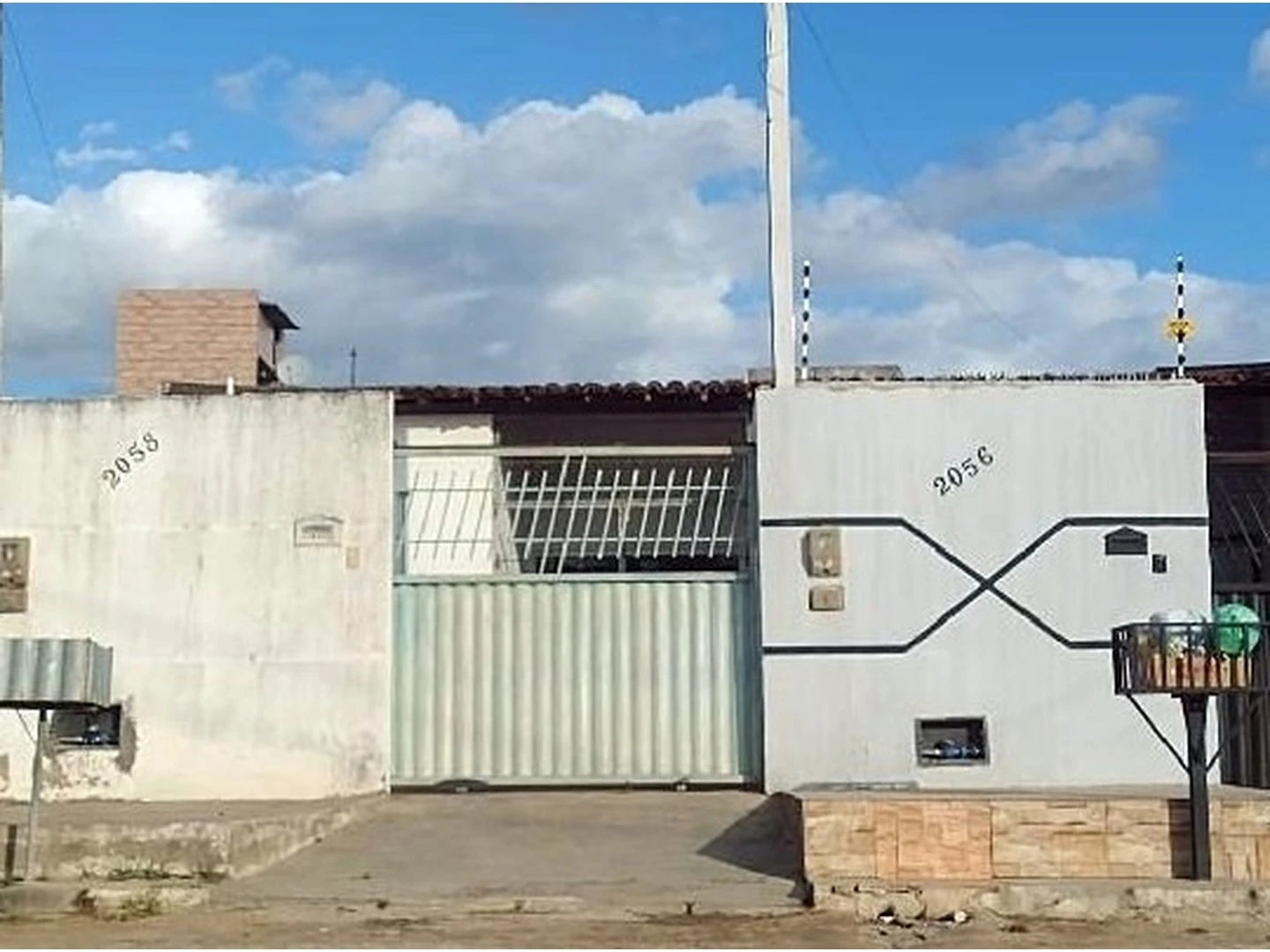 Casa - Feira De Santana, BA - foto 1