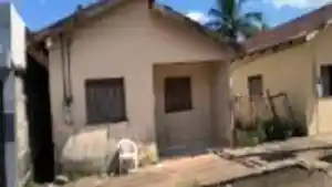 Casa - Borba, AM