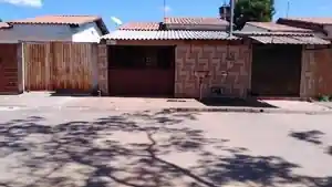 Casa - Padre Bernardo, GO