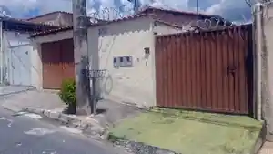 Casa - Esmeraldas, MG