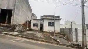 Casa - Campo Belo, MG