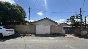 Casa - Guaracai, SP