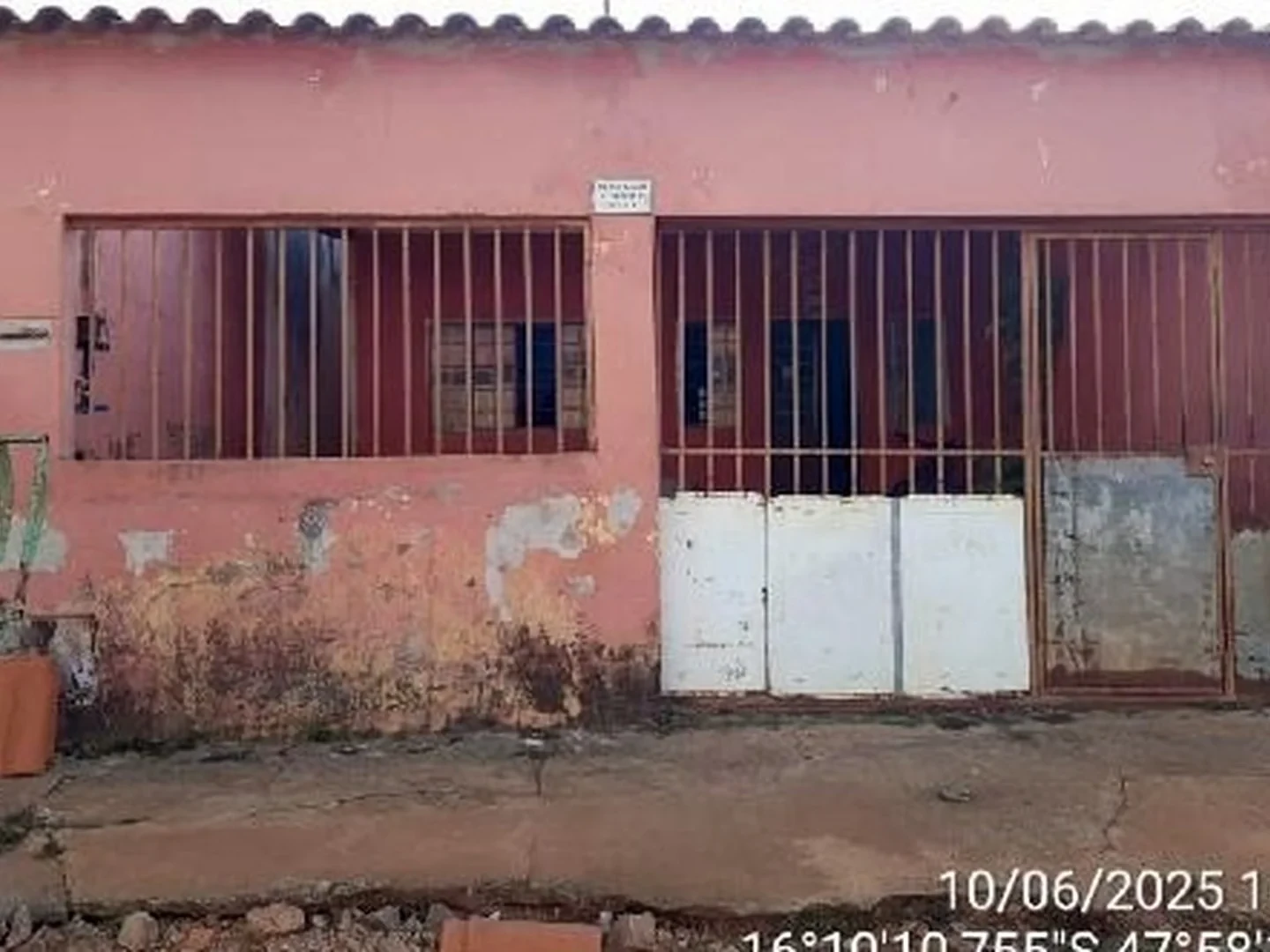 Casa - Luziania, GO - foto 1