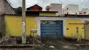 Casa - Esmeraldas, MG