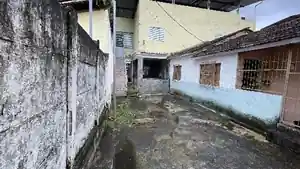 Casa - Leopoldina, MG