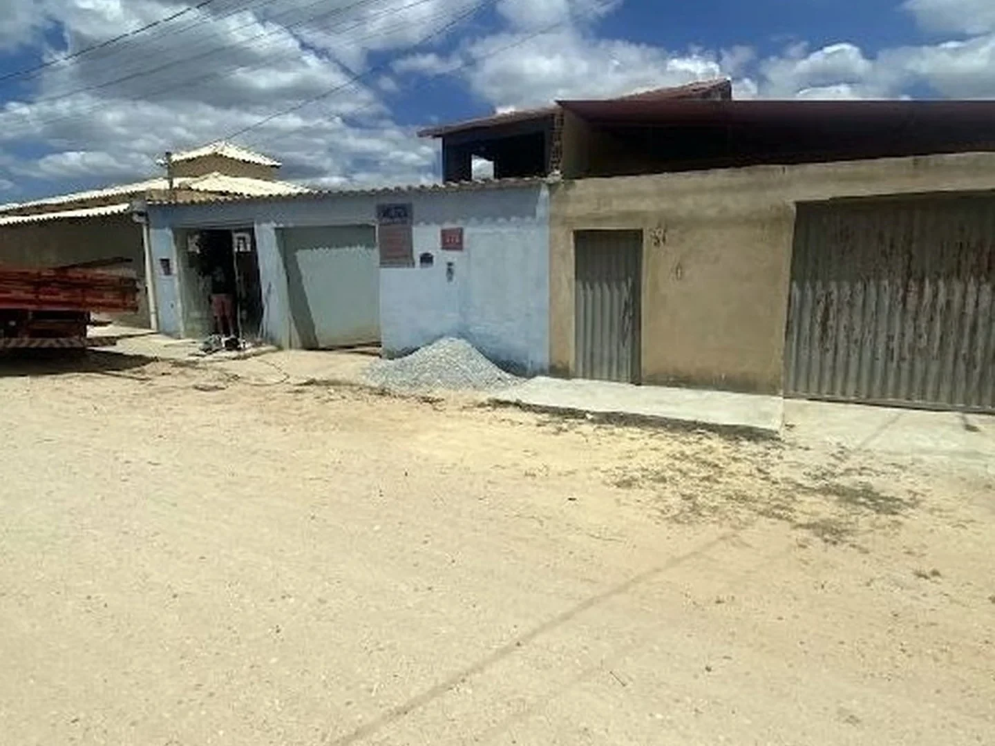 Casa - Esmeraldas, MG - foto 1