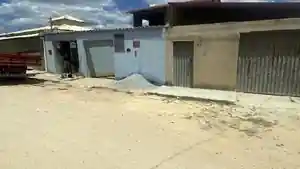 Casa - Esmeraldas, MG