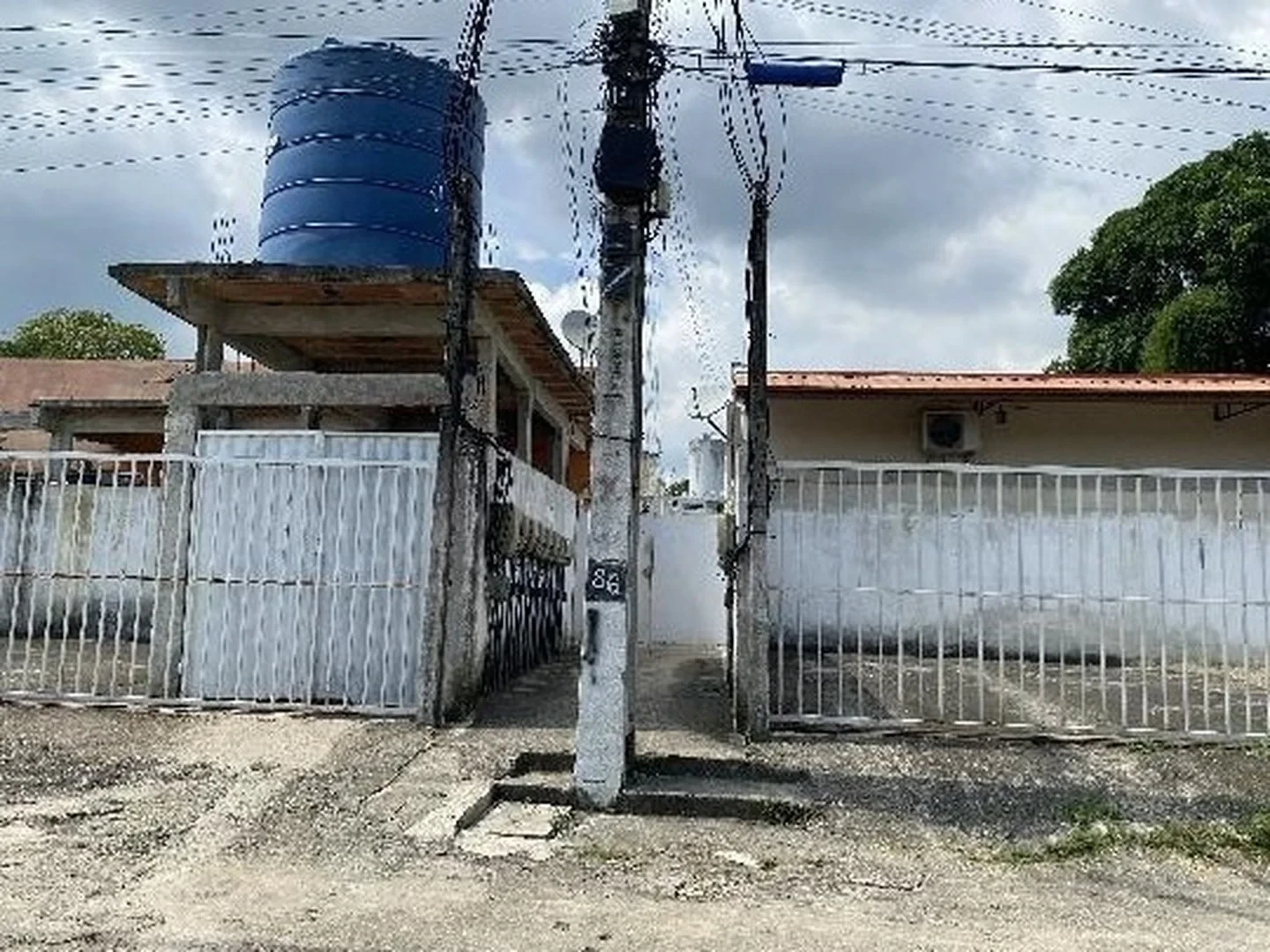 Casa - Sao Goncalo, RJ - foto 1
