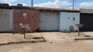 Casa - Luziania, GO