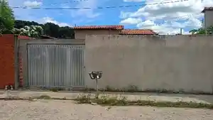 Casa - Agua Branca, PI