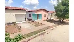 Casa - Demerval Lobao, PI