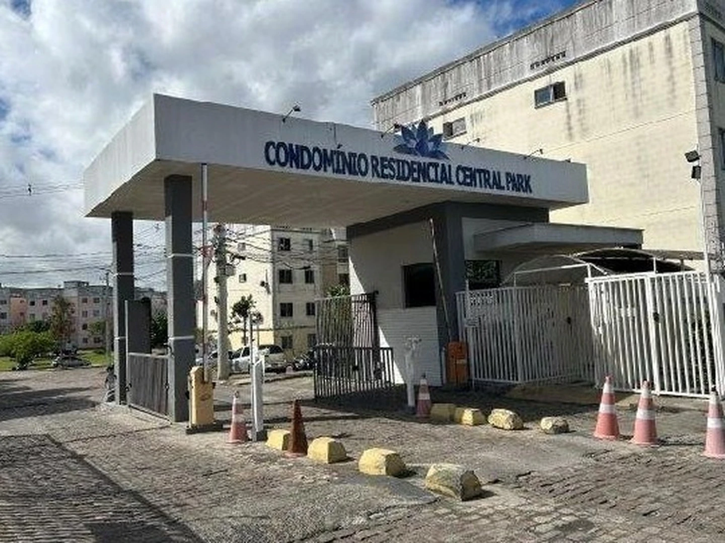 Apartamento - Feira De Santana, BA - foto 1