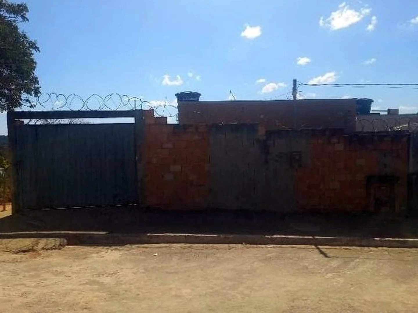 Casa - Nova Serrana, MG - foto 1