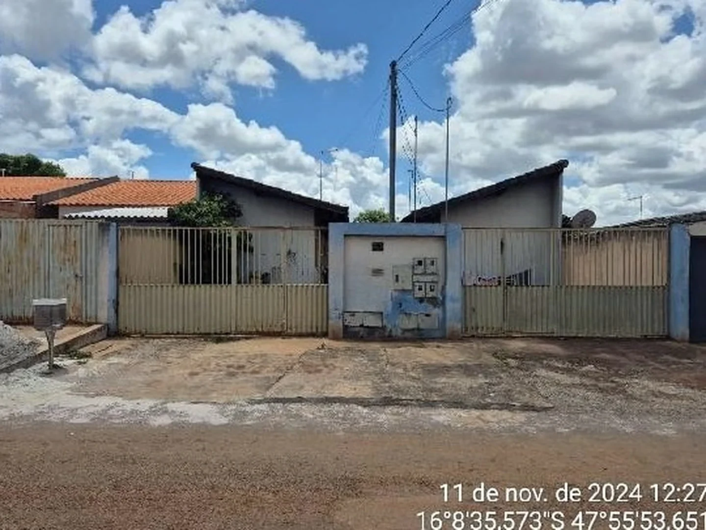 Casa - Luziania, GO - foto 1