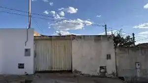 Casa - Ubai, MG