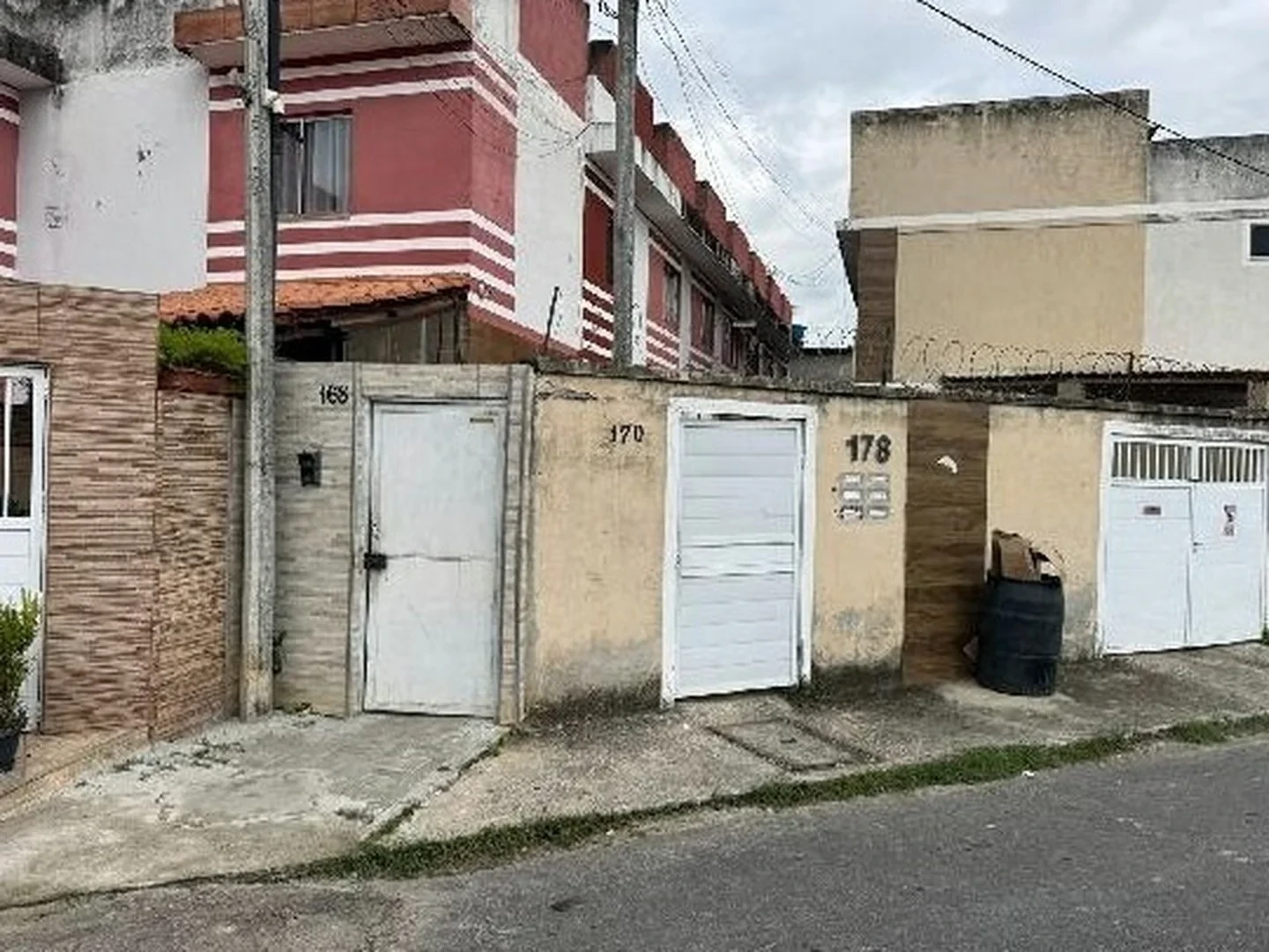 Casa - Nova Iguacu, RJ - foto 1