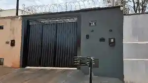 Casa - Goiatuba, GO