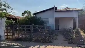 Casa - Demerval Lobao, PI