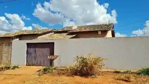 Casa - Caldas Novas, GO