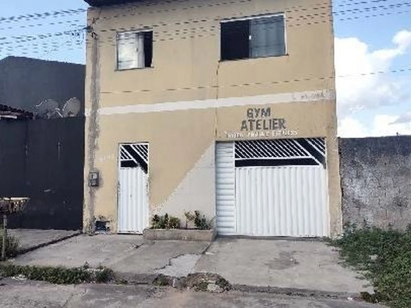 Casa - Feira De Santana, BA - foto 1