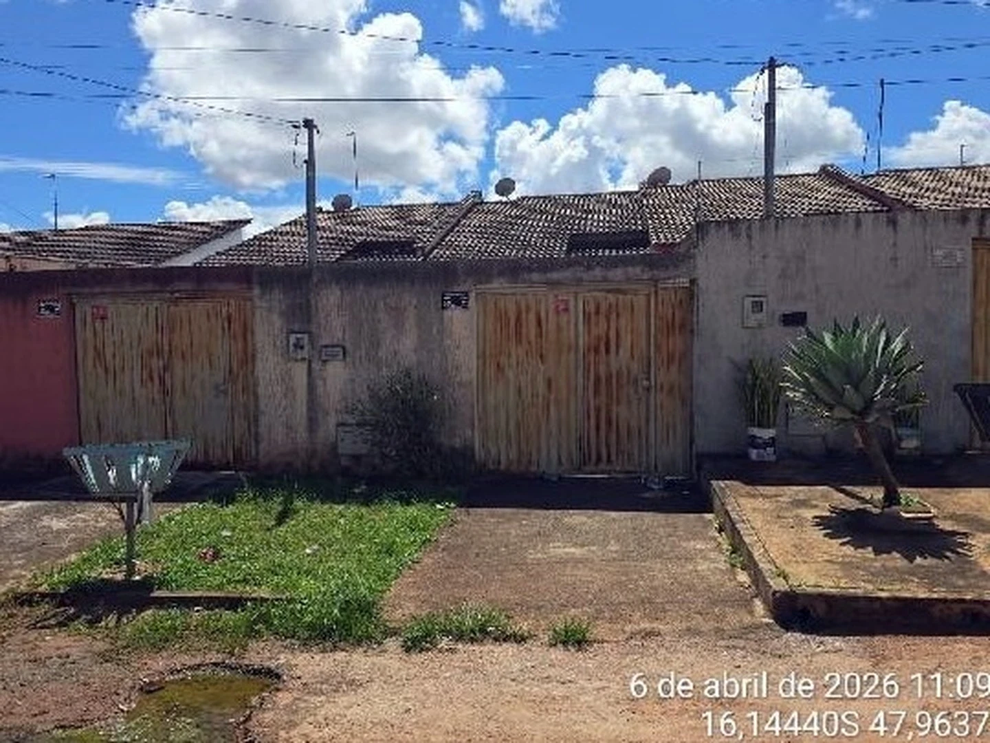 Casa - Luziania, GO - foto 1