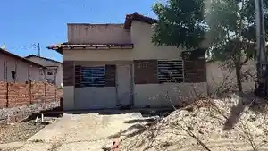 Casa - Demerval Lobao, PI