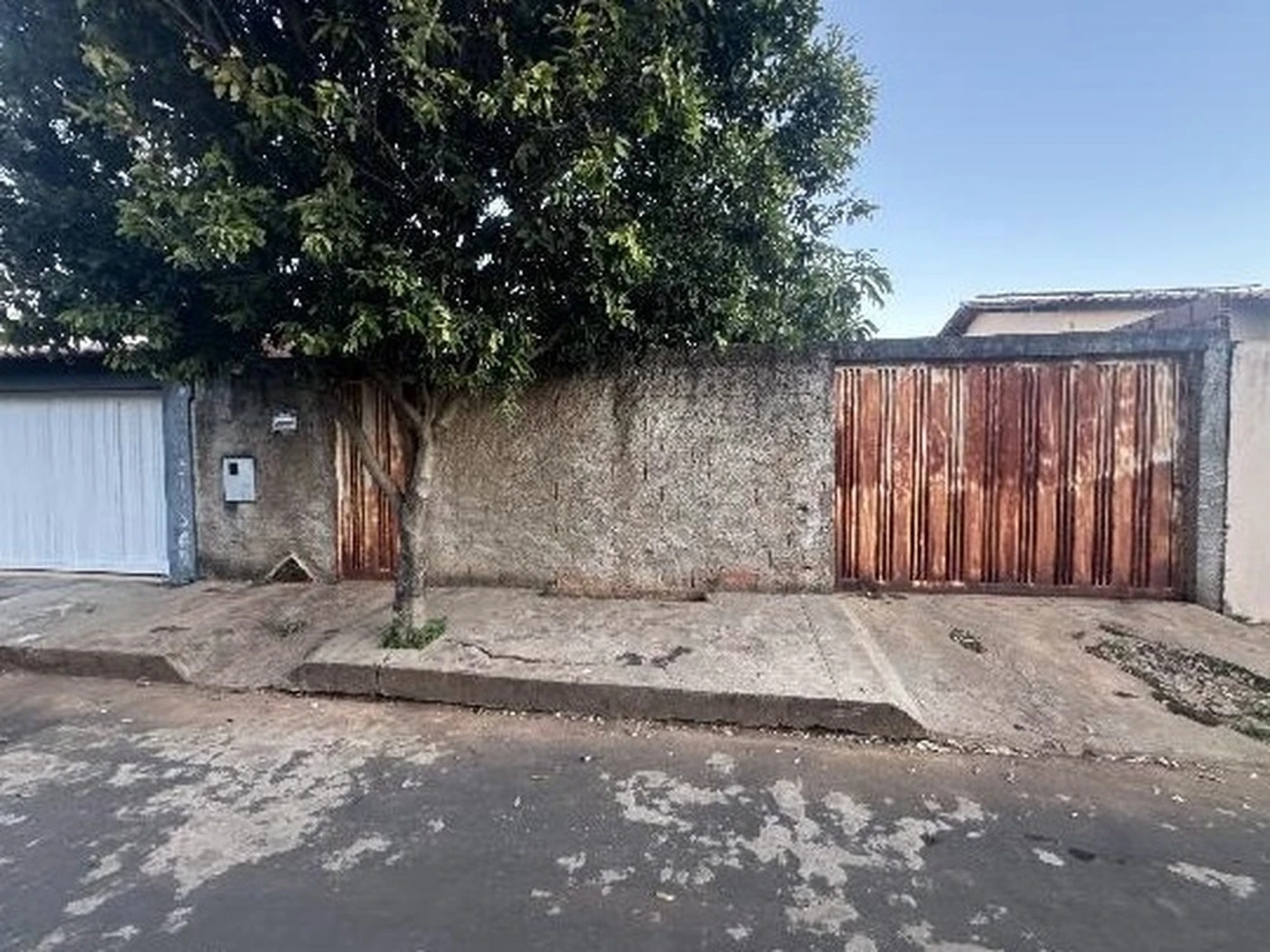 Casa - Araguari, MG - foto 1