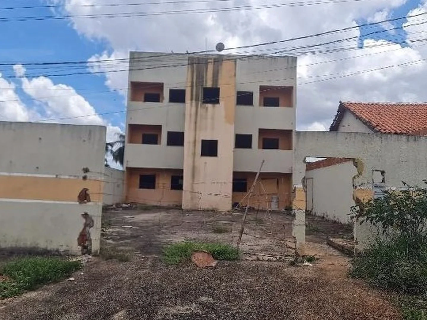 Apartamento - Aguas Lindas De Goias, GO - foto 1