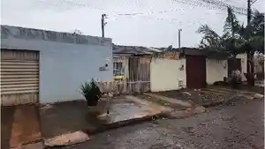 Casa - Luziania, GO