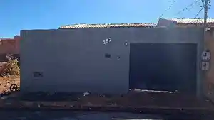 Casa - Prata, MG
