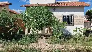 Casa - Altos, PI