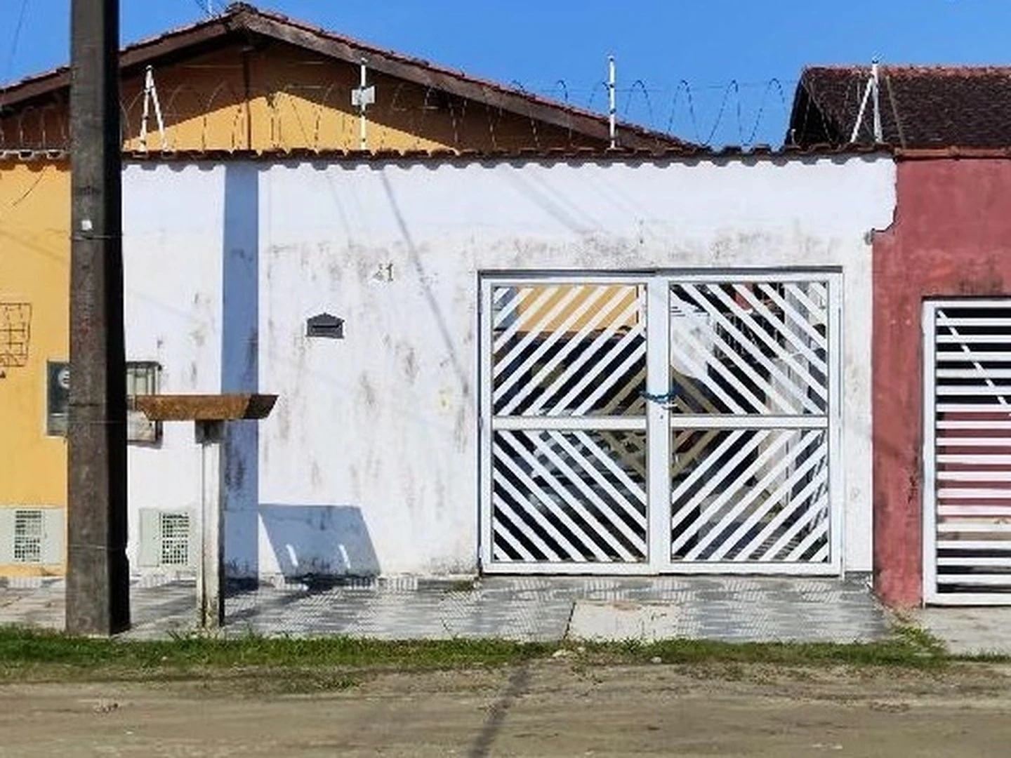 Casa - Itanhaem, SP - foto 1