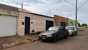 Casa - Monte Carmelo, MG