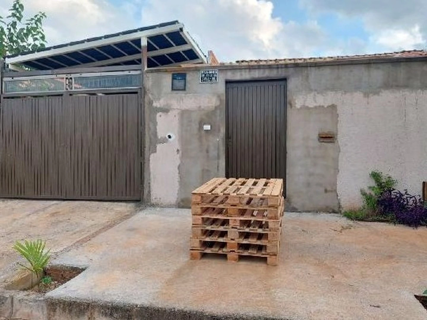Casa - Trindade, GO - foto 1