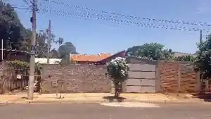 Casa - Jaboticabal, SP