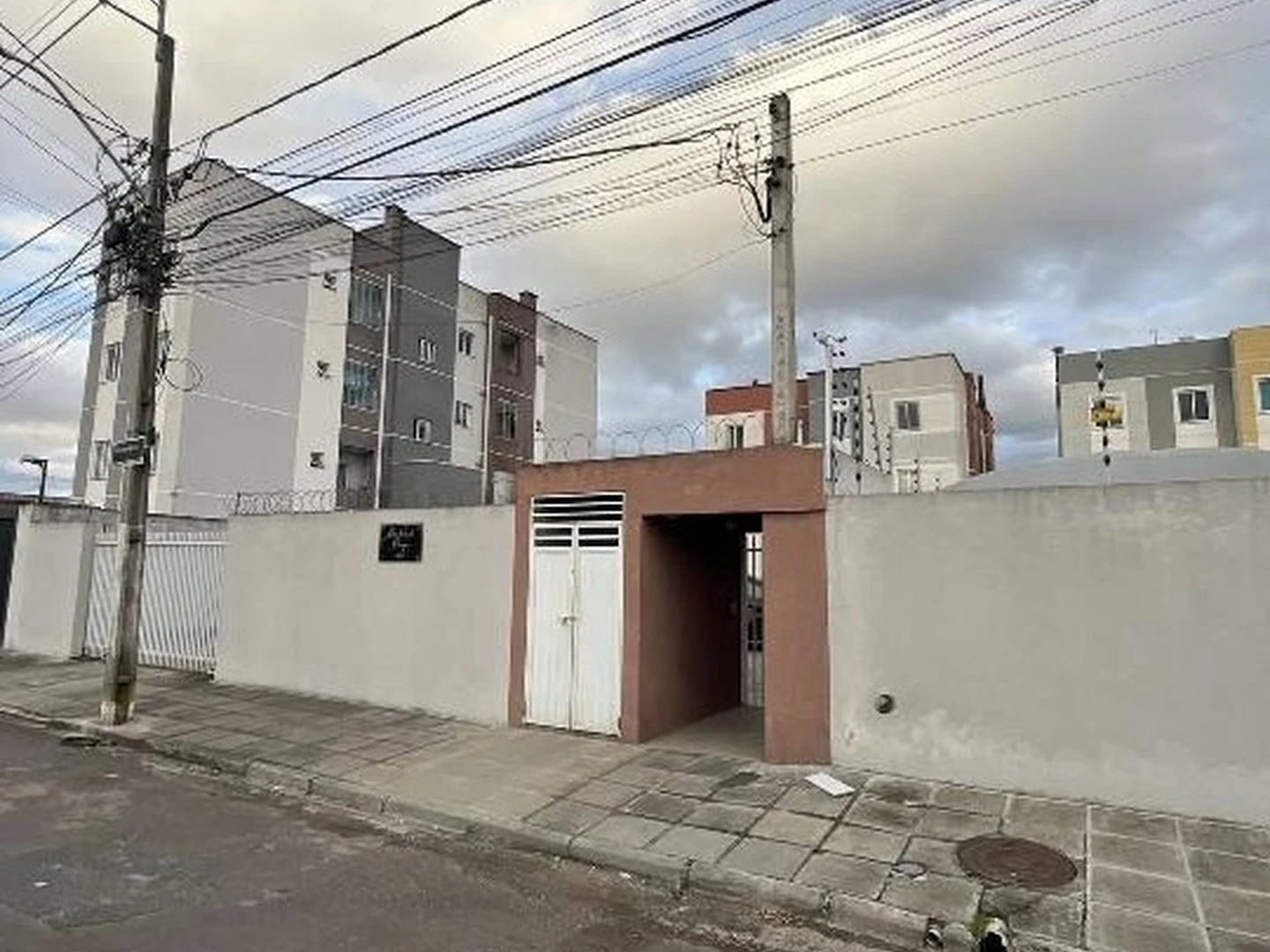 Apartamento - Sao Jose Dos Pinhais, PR - foto 1